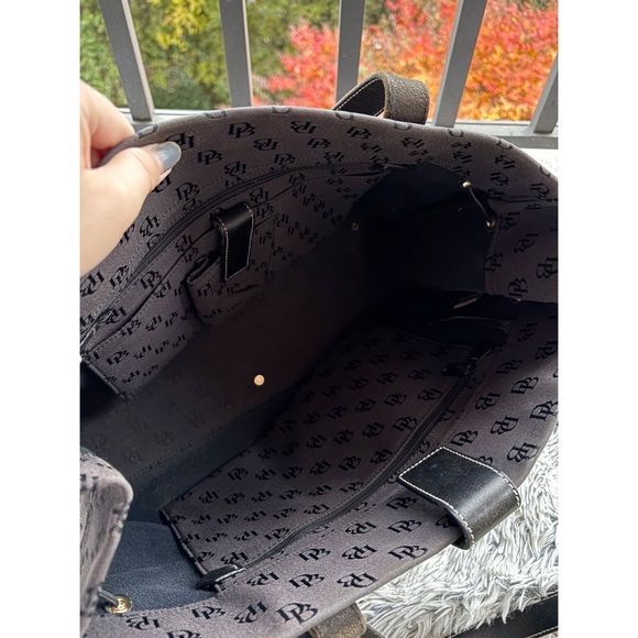 Dooney & Bourke Black Logo Canvas Large Purse Tote - Picture 5 of 9
